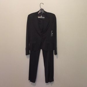 NWT THEORY Pant Suit, Black